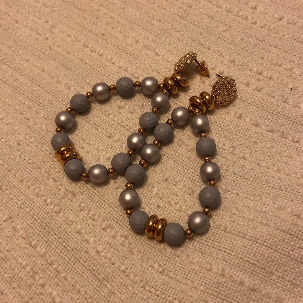 Grey-Pearl and Gold Earrings